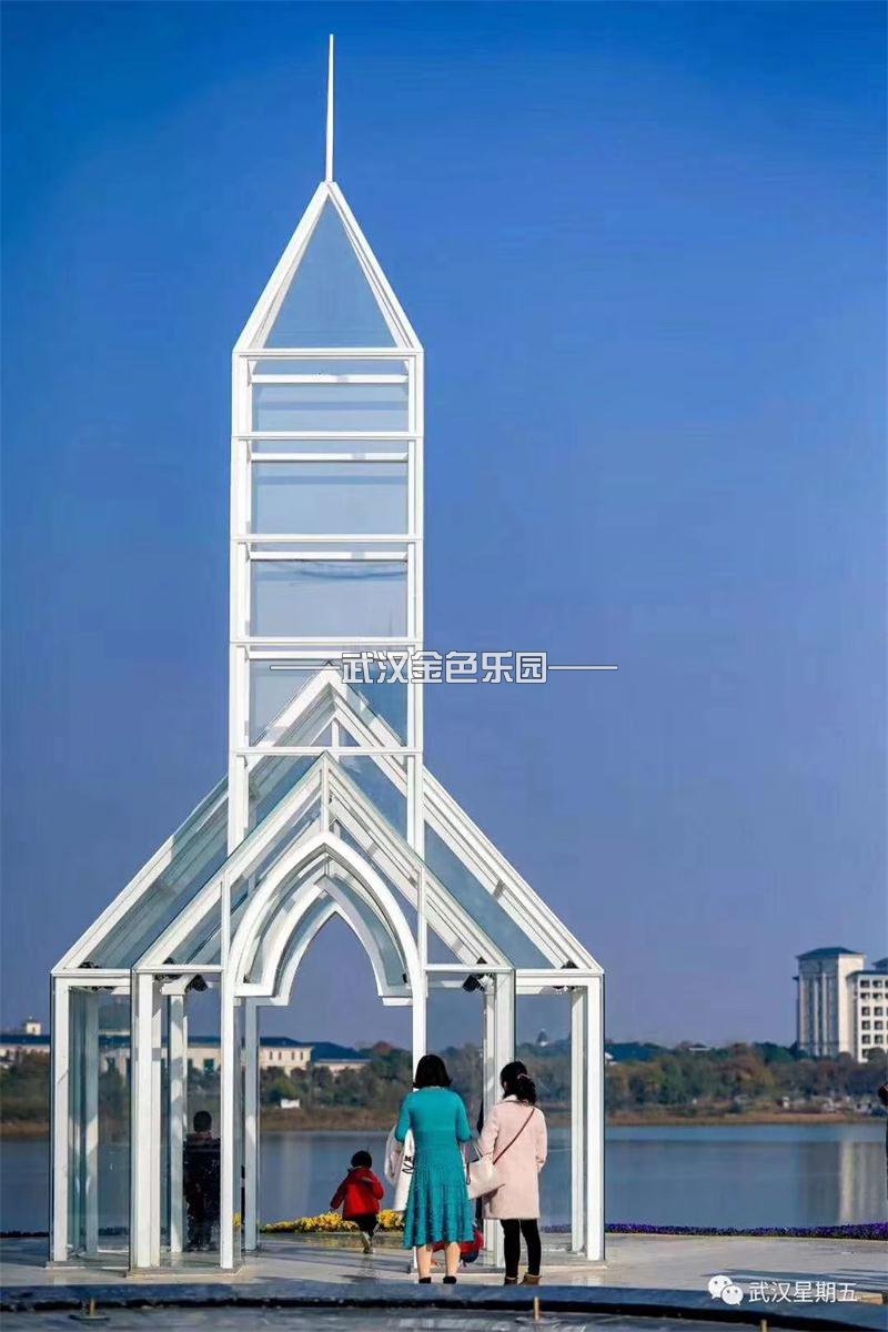 教堂造型景观游乐设备 武汉恒大项目